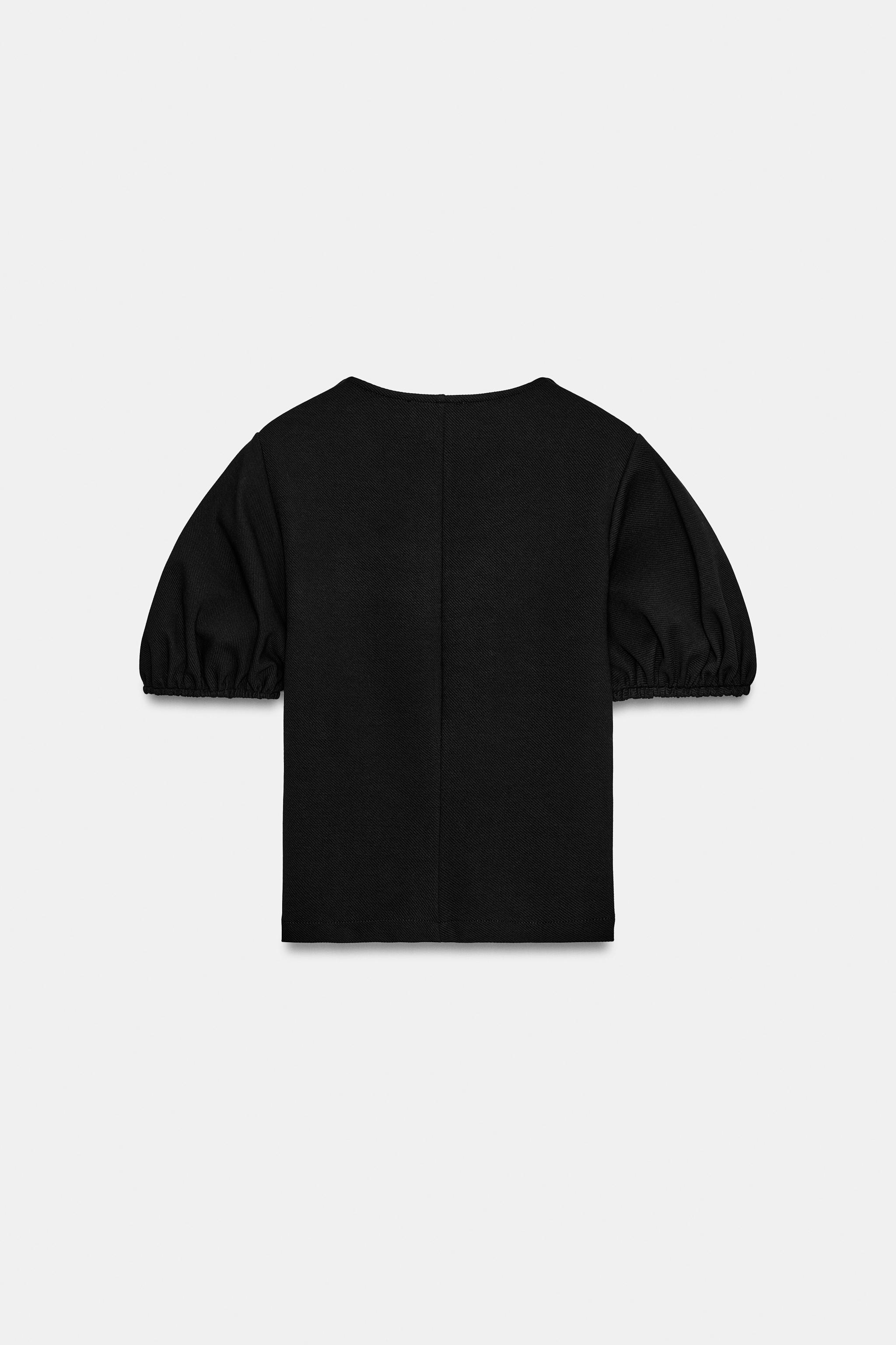 PUFF SLEEVE TOP